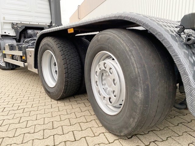 DAIMLER-BENZ Actros