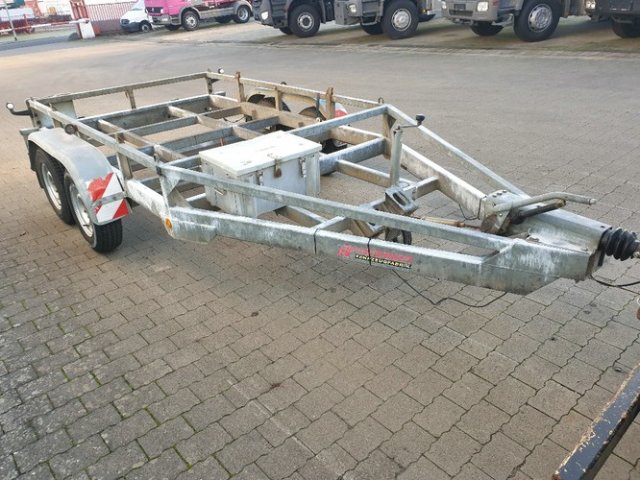 TREBBINER FAHRZEUGB. CT