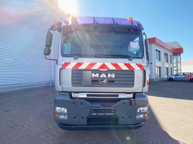 MAN TGA