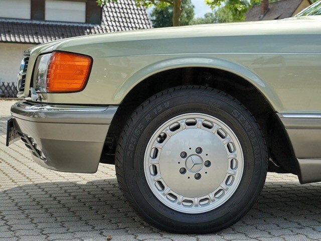 MERCEDES-BENZ 500