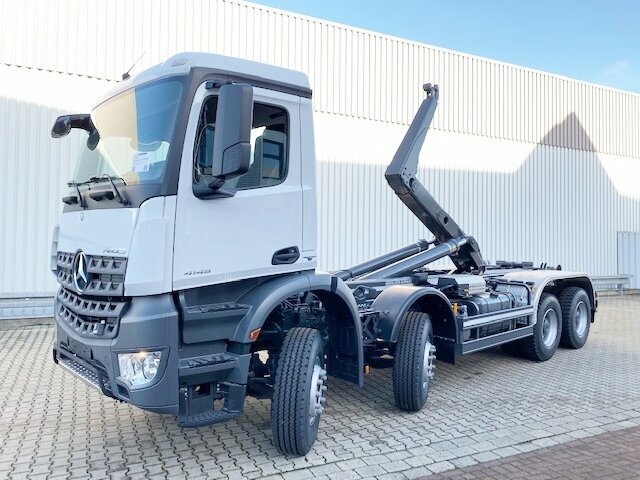 Mercedes-BenzArocs