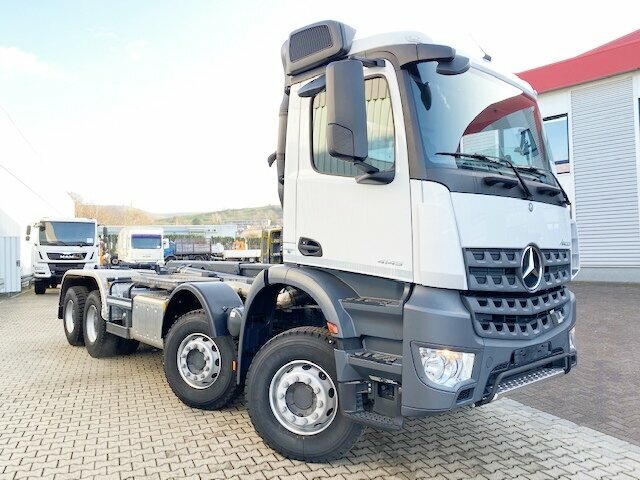 DAIMLER-BENZ Arocs