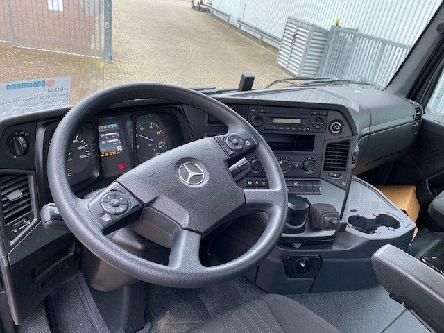 DAIMLER-BENZ Arocs