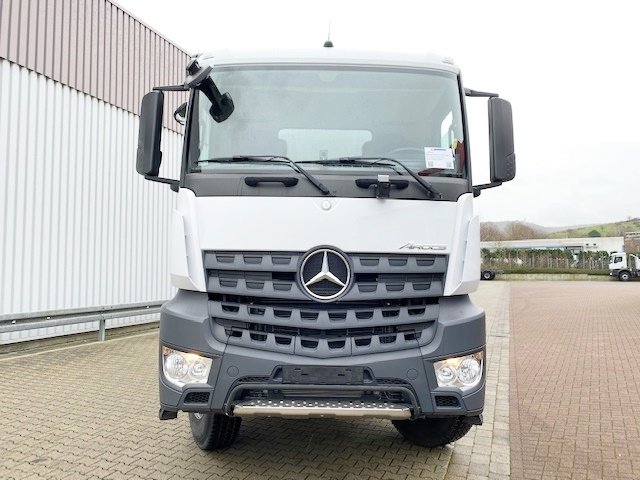 DAIMLER-BENZ Arocs