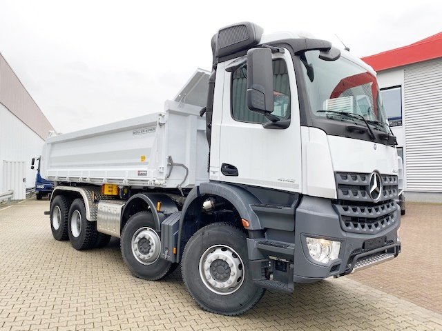 DAIMLER-BENZ Arocs