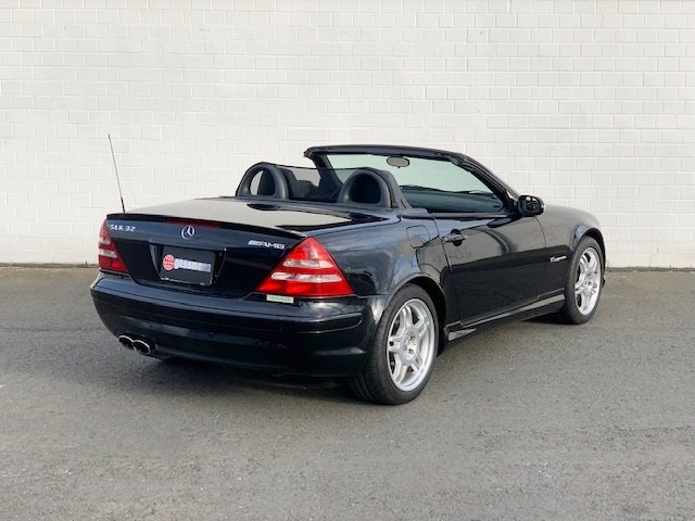 MERCEDES-BENZ SLK 32 AMG