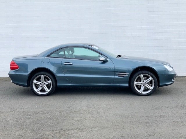 Mercedes-BenzSL 500
