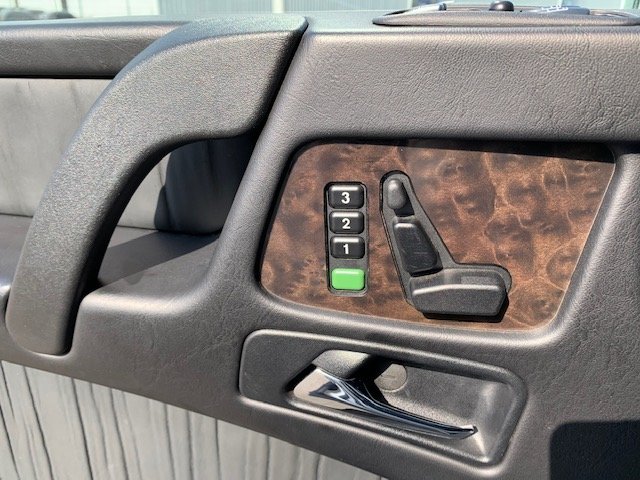MERCEDES-BENZ G 500