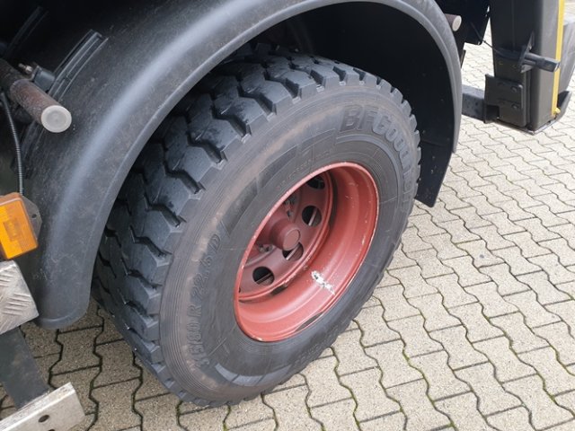 SCANIA (S) P