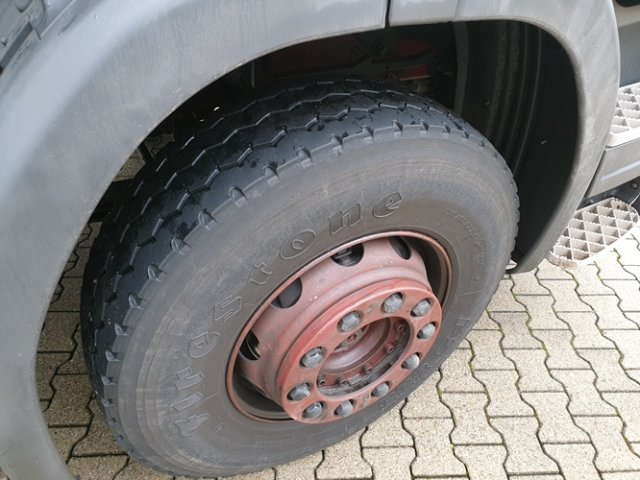 SCANIA (S) P