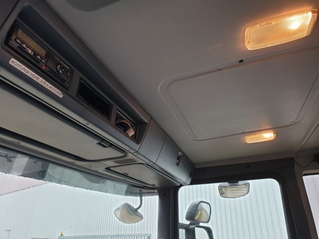 SCANIA (S) P