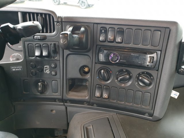 SCANIA (S) P