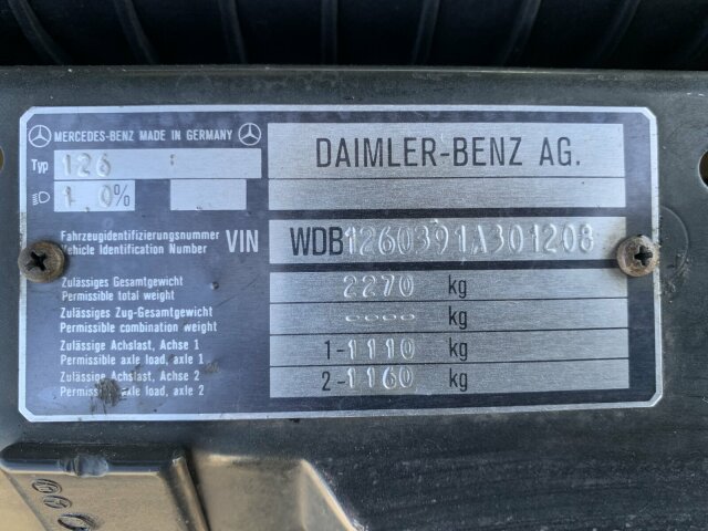 MERCEDES-BENZ 560
