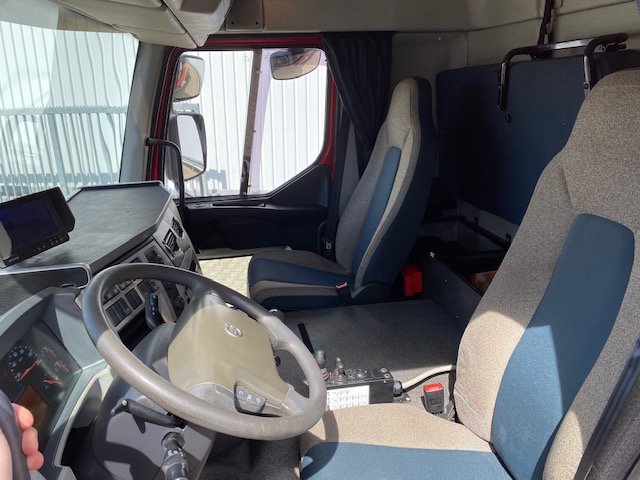 VOLVO (S) FL
