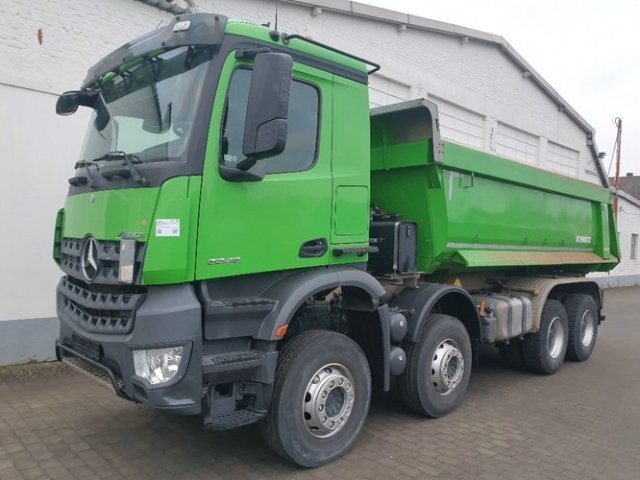 DAIMLER-BENZ Arocs
