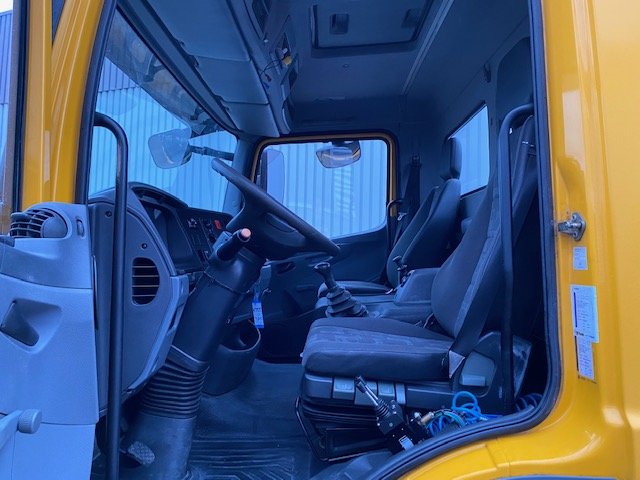 DAIMLER-BENZ Atego