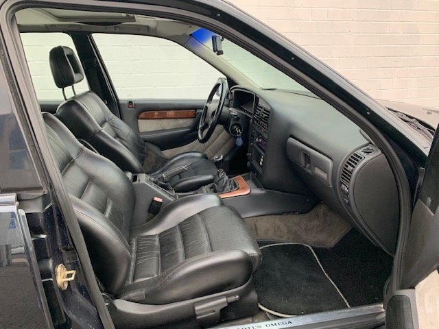 OPEL Omega
