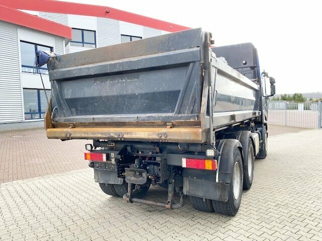 IVECO-MAGIRUS Stralis