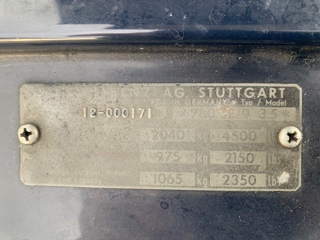 MERCEDES-BENZ 280