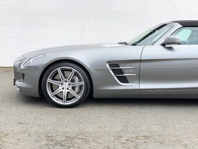 MERCEDES-BENZ SLS AMG