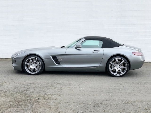 MERCEDES-BENZ SLS AMG