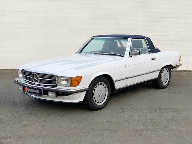 MERCEDES-BENZ 560