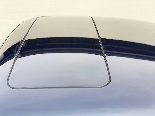 PORSCHE 964