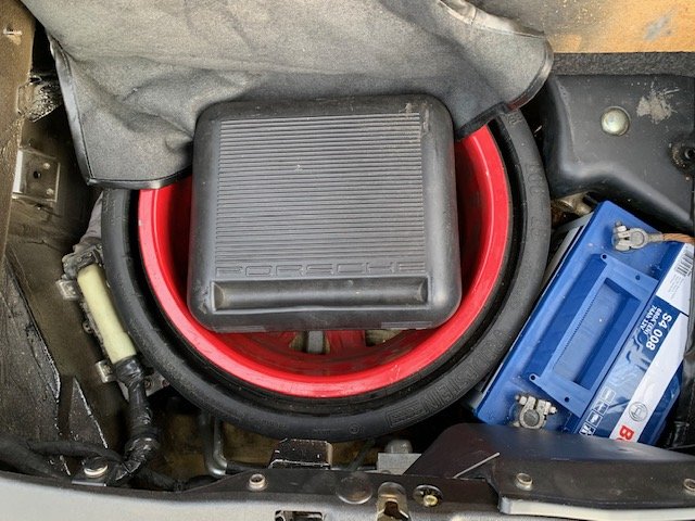 PORSCHE 964