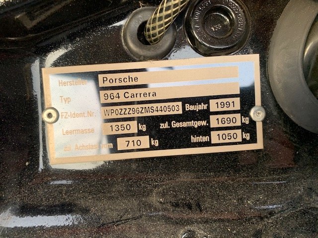 PORSCHE 964