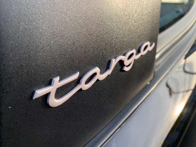 PORSCHE 964