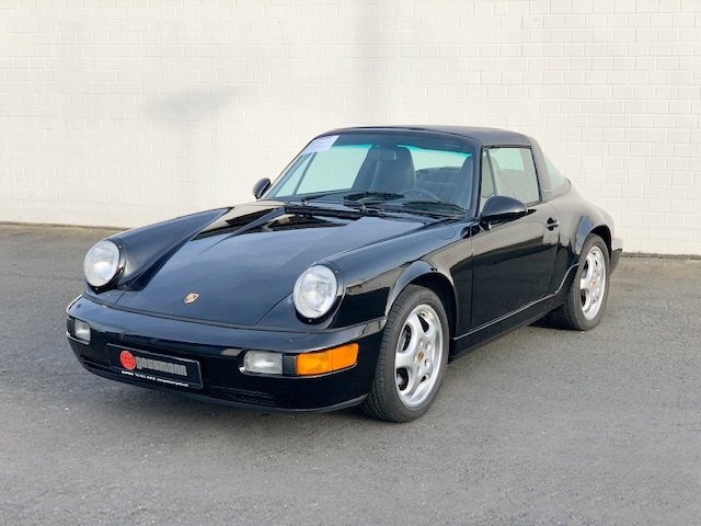 PORSCHE 964