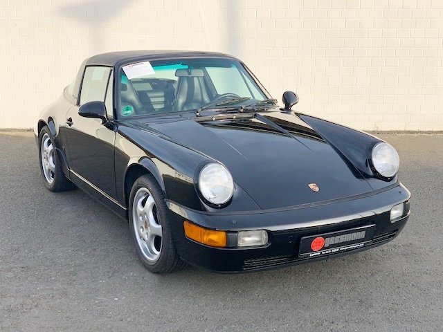 PORSCHE 964