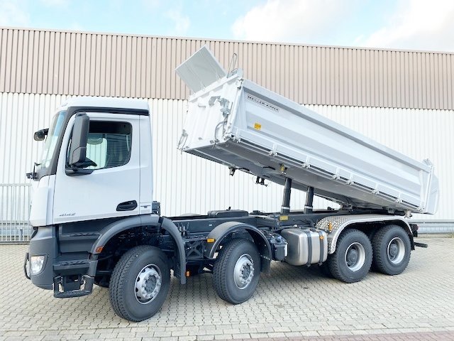 DAIMLER-BENZ Arocs