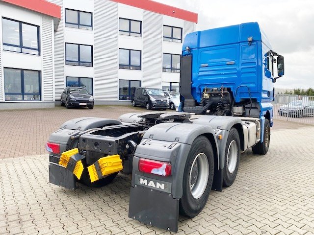 MAN TGX