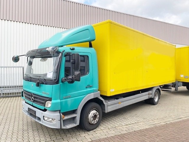 Mercedes-BenzAtego
