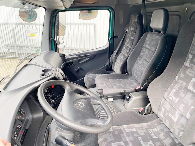 DAIMLER-BENZ Atego