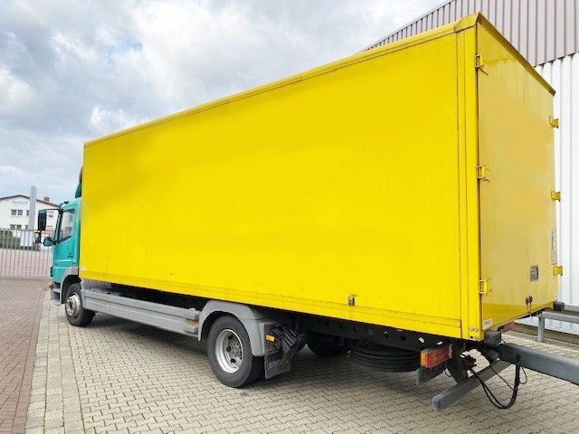 DAIMLER-BENZ Atego