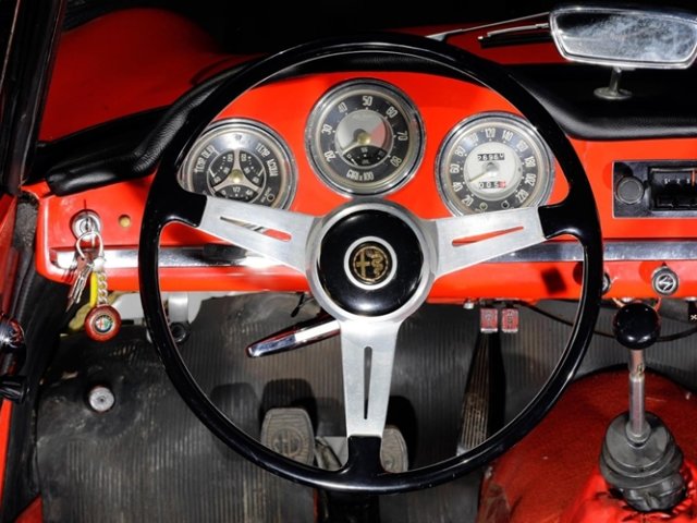 ALFA ROMEO (I) Giulia