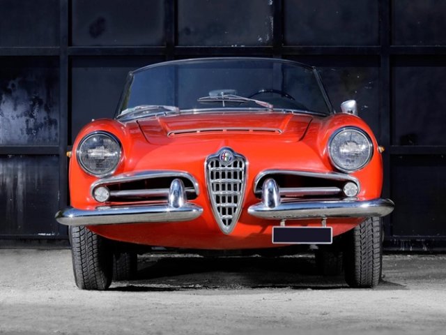 ALFA ROMEO (I) Giulia