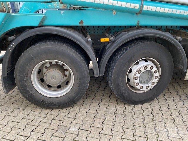 DAIMLER-BENZ Arocs