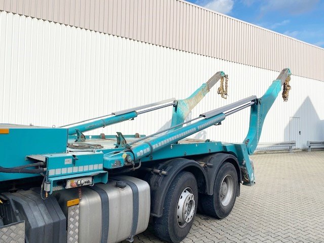 DAIMLER-BENZ Arocs