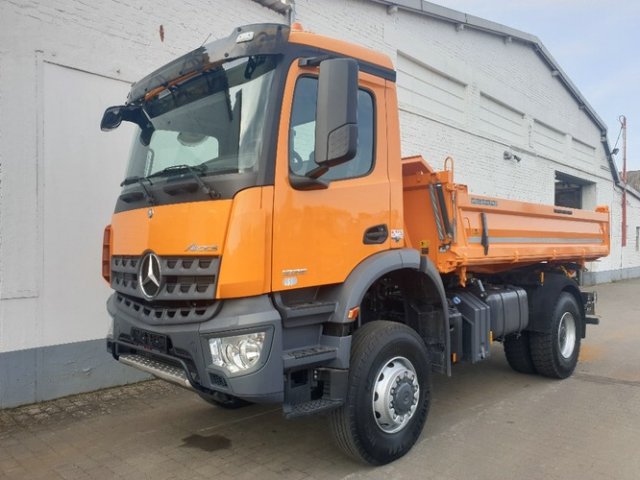 Mercedes-BenzArocs