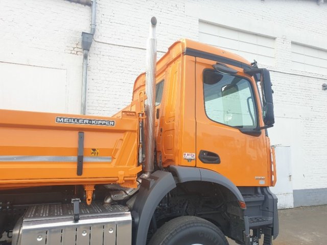 DAIMLER-BENZ Arocs