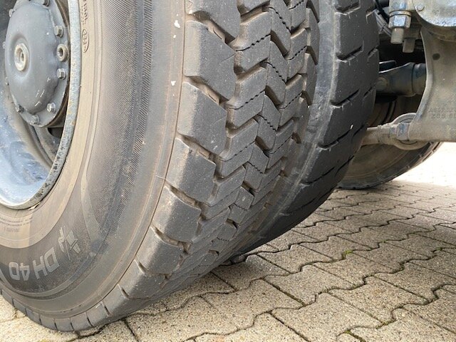 DAIMLER-BENZ Actros