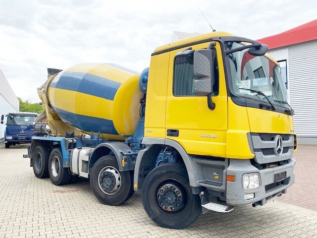 DAIMLER-BENZ Actros