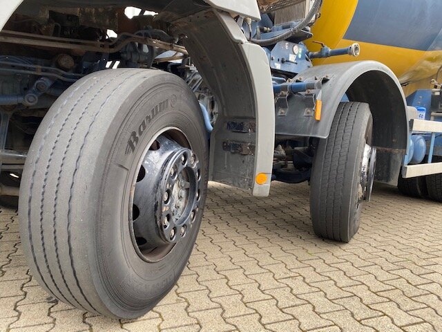 DAIMLER-BENZ Actros
