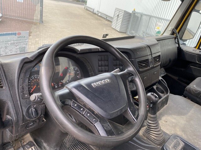 IVECO-MAGIRUS Trakker