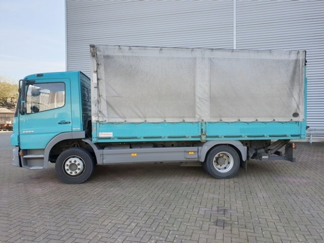 DAIMLER-BENZ Atego