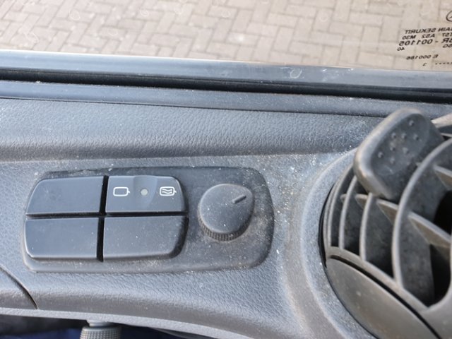 DAIMLER-BENZ Atego