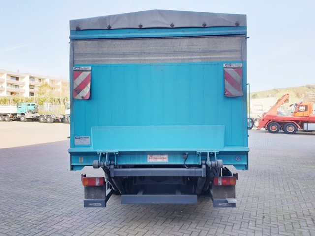DAIMLER-BENZ Atego